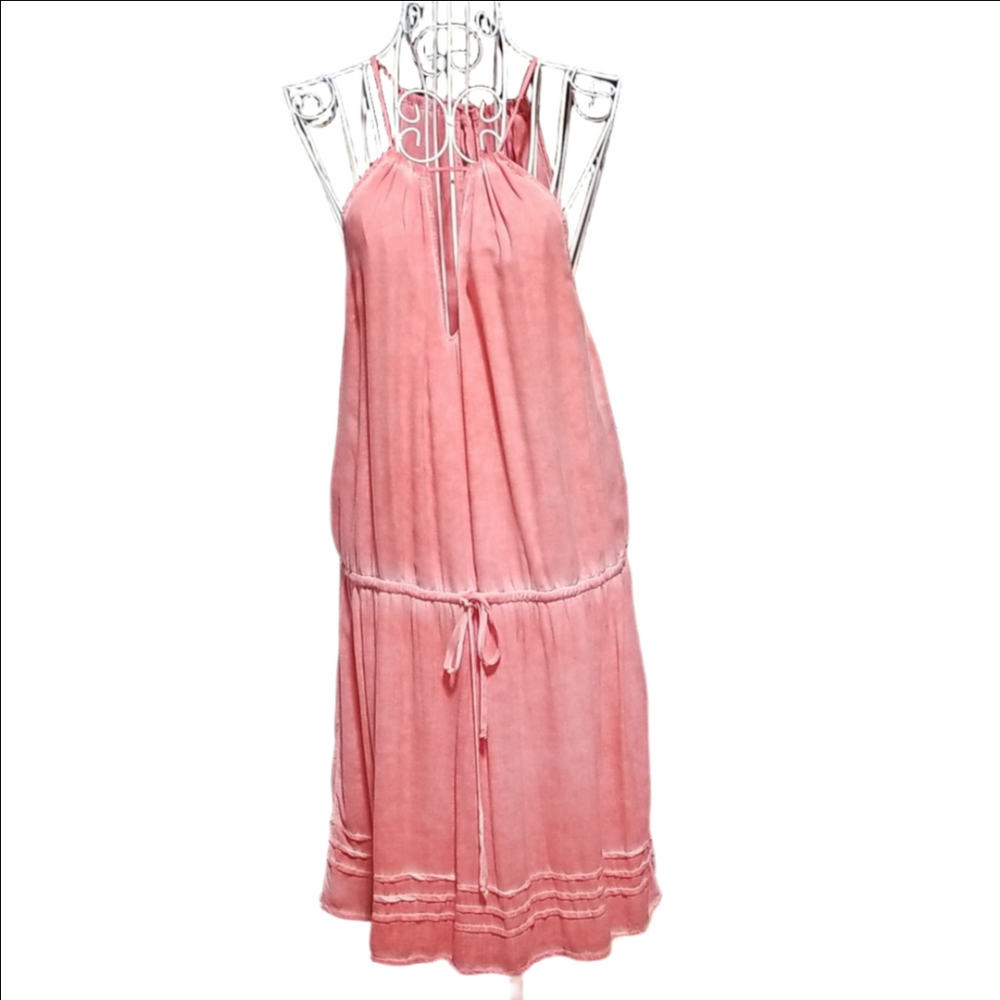 Young, Fabulous & Broke peach dress. Size medium